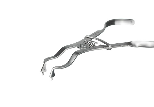 Щипцы для установки креплений "Раббер Дам", 129-120  Medenta Щипцы для установки креплений "Раббер Дам", 129-120  Medenta